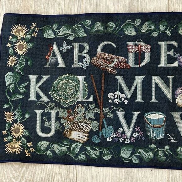 Tapestry Table Runner Gardener's Alphabet Botanical Cottage Farmhouse Country - Picture 3 of 6